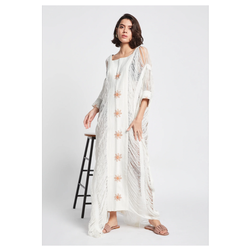 Sunset White Poncho  Be-Sunset