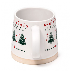 Caneca de grés com árvore de Natal